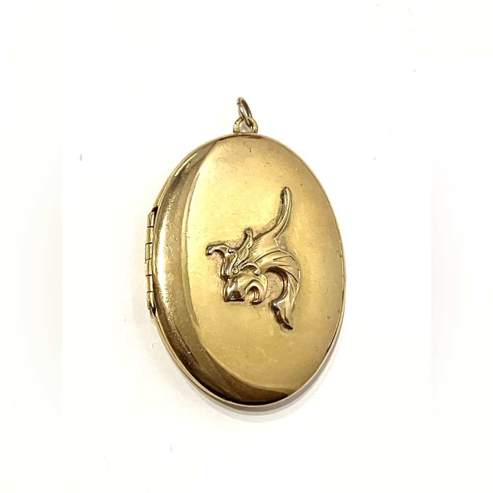 Vintage Gold Tone Oval Locket Pendant
